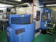 マシニングセンター：マザックAJV-18写真